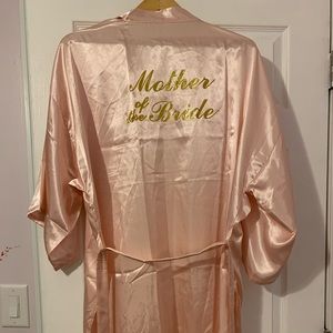 Mother of the bride robe